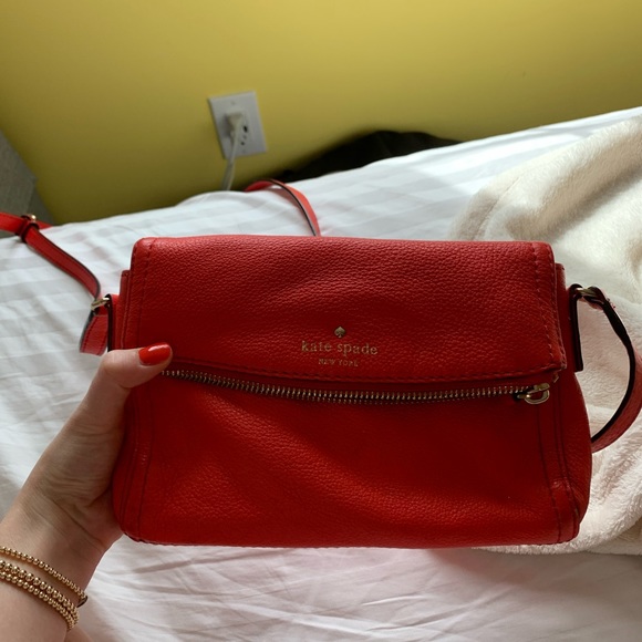 Kate Spade red crossbody bag - Picture 2 of 5
